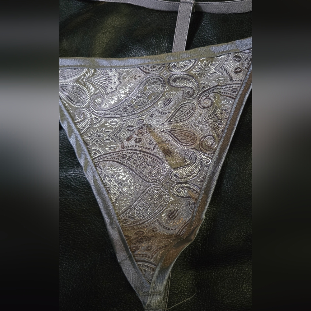 Victoria's Secret Silver Paisley Bridal Thong NEW SzXXL - Picture 5 of 8
